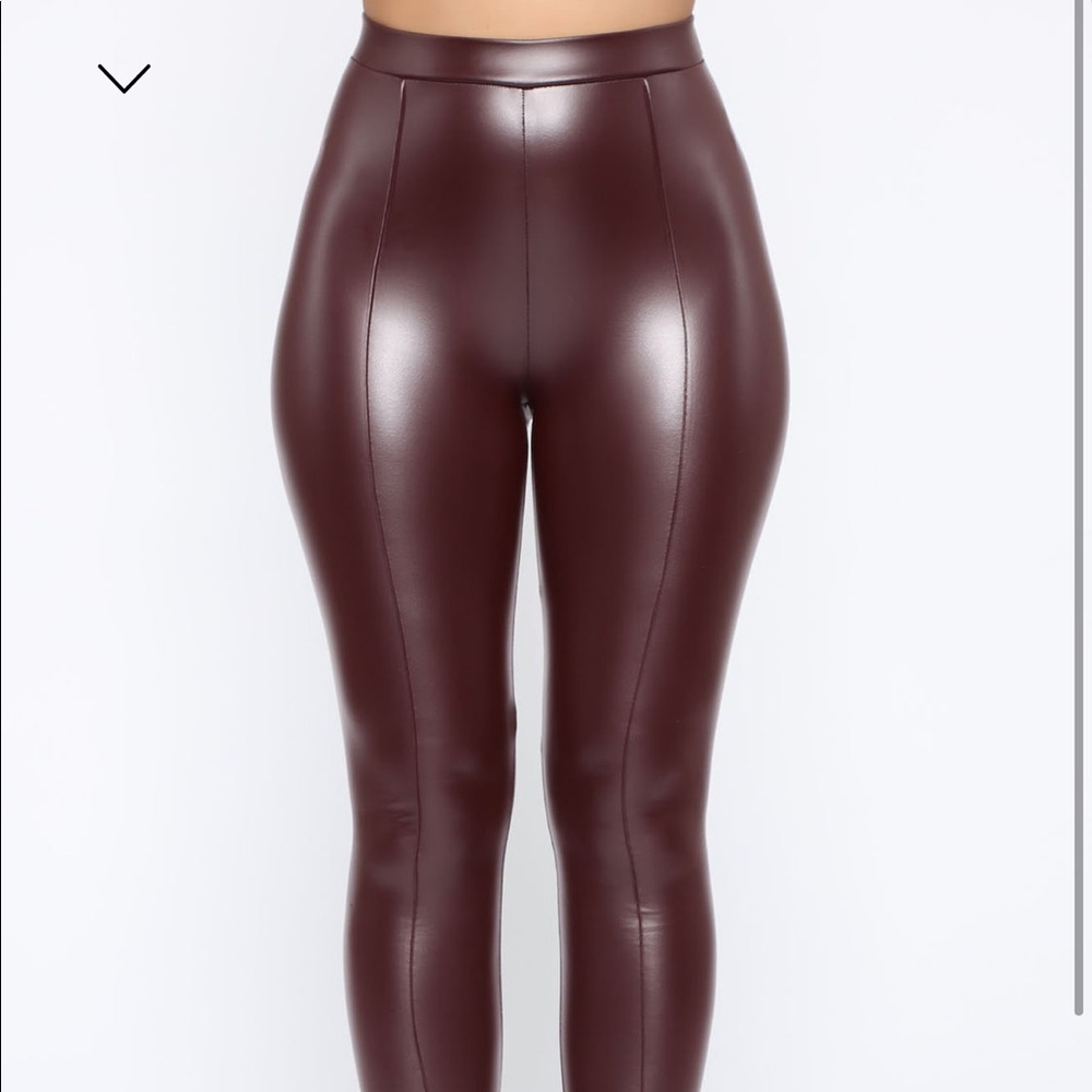 Fake leather leggings